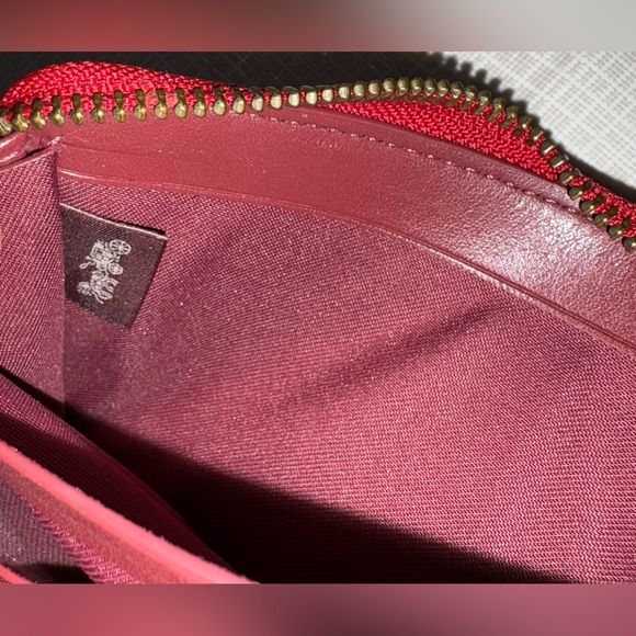 Coach Minnie Mouse Slim Zip Wallet red new NWOT Disney never used no box pebble - Picture 13 of 13